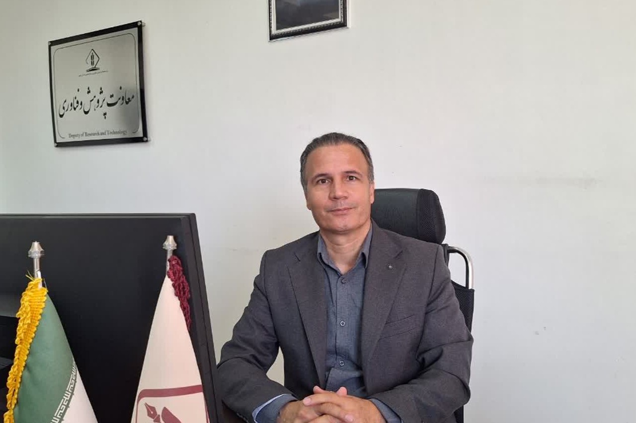 معاون پژوهش و فناوری