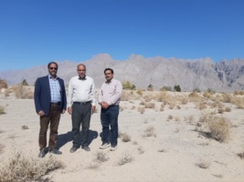 بازدید از ایستگاه آبخوانداری میانکوه در شهرستان مهریز در ادامه پیگیری‌های میدانی و نظارت بر مراحل اجرای طرح تحقیقاتی ملی با موضوع آبخوانداری