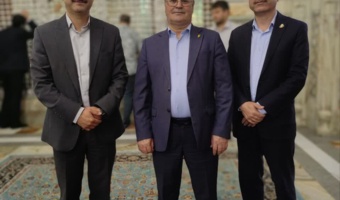 شروع برنامه‌های کاری با توسل به امام مهربانی‌ها در جوار بارگاه ملکوتی حضرت رضا(ع)